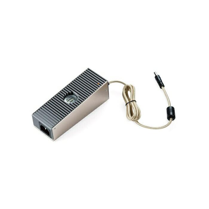 iFi Silent Power iPOWER ELITE 12v 響動めき水漉し 超置き目響動めき大静電容量ACアダプタ SLP-IP-ELITE12【定め事インポート品】