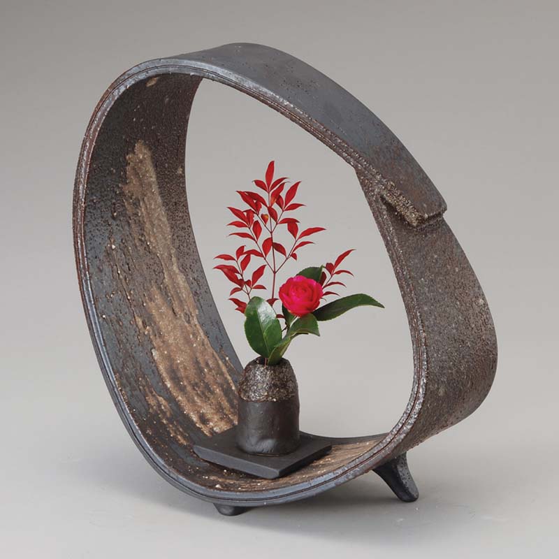 信楽焼 輪型一輪花入 大 メーカー直送 花瓶 花入れ 花器 陶器 日本製 国産 モダン 和風 工芸品 Iconnect Zm