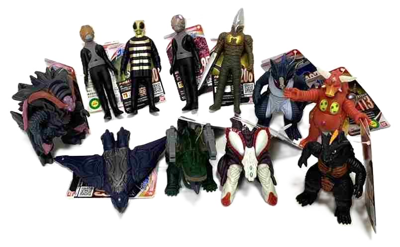楽天市場】バンダイ【セット版売】ソフビ ウルトラマン 10点セット
