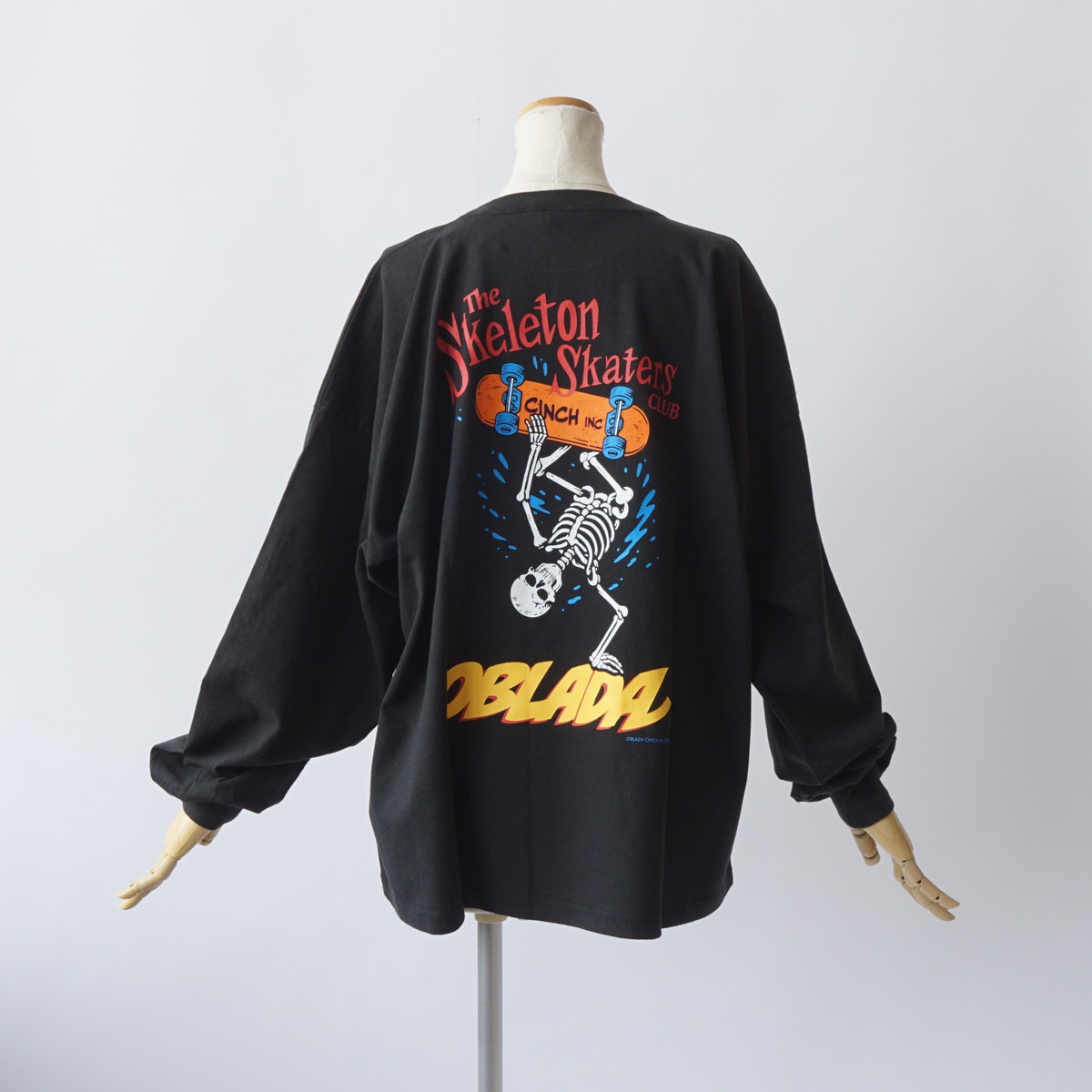 Oblada/オブラダ・Skeleton Long Tee 大きさ：free 色つや：黒いこと