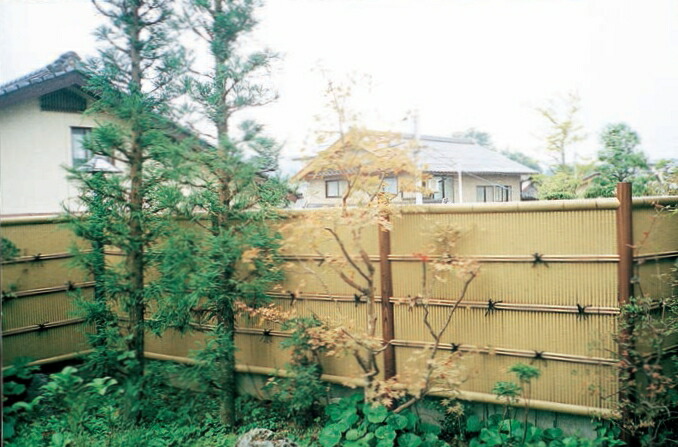 楽天市場】組立済人工竹垣 四つ目垣900 W1.8xH0.9m追加セット