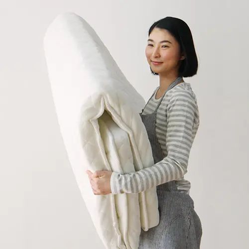 セミシングルベッド マットレス 長さが小っちゃい パウダーコンパクト 薄型 軽さ 象牙色 幅80珊 長さ195珊 レギュラー丈 レギュラー丈 遊撃手丈