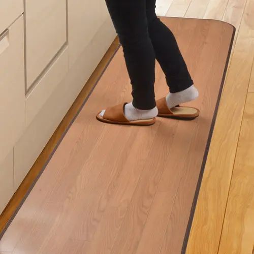 マット 幅90cm 長さ120cm はっ水加工 抗菌 防臭 日本国産 ナチュラル 木目調 ライトベージュ|ユアダイニング 店