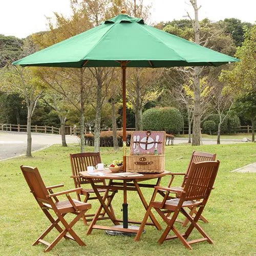 [アウトドア家具] 木製 パラソル グリーン 大きめサイズ カフェスタイル レジャー クランク式 幅250cm ファブリック 撥水 天然木使用 シンプル