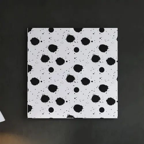 ざらつき感のあるモノトーンで親しみやすくモダンな空間に ドット柄のアートパネル