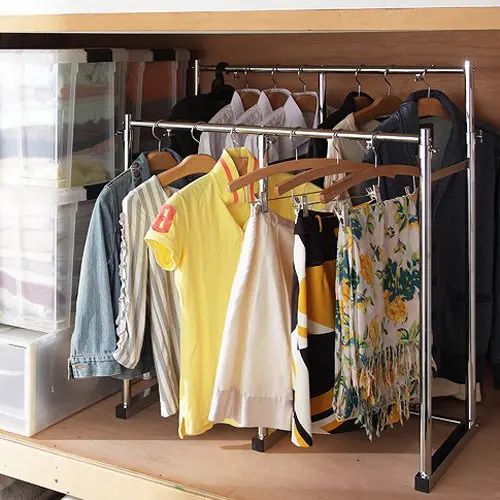 [幅60?100cm] 伸縮頑丈ハンガー 押入れ 半間用 クローゼット ハンガーラック ウォークインクローゼット 伸縮式 脚付き スチール シンプル モダン コンパクト アーバン シンメトリー 薄型 高さ調整 大容量