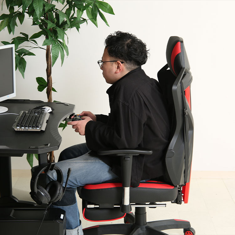 メッシュゲーミングチェア レイズ フットレスト付きレッド 昇降式 回転式 リクライニング 椅子 イス アームレスト かっこいい おしゃれ リモートワーク 在宅勤務 在宅ワーク(代引不可)【送料無料】|お掃除のプロ ユアマイスター