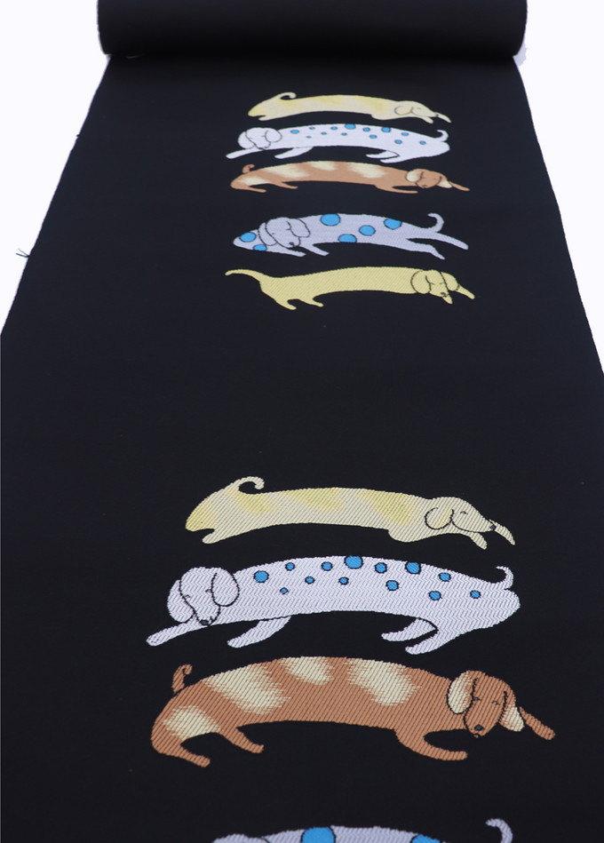 【犬好きさん必見★】未仕立て◆九寸名古屋◆2362　大光(株)◇黒地　犬柄・イヌ【新品】