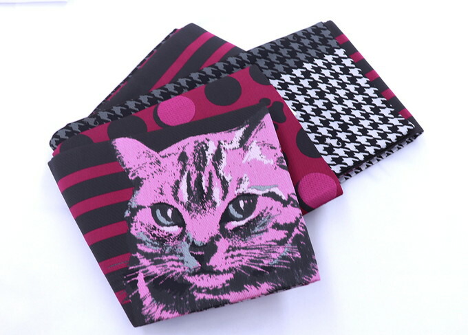 【猫好きさん必見★】浴衣帯◆袴下帯　半巾帯【新品】マゼンタピンク×黒　猫柄【Cat's‐eye】リバーシブル　半幅小袋帯 ◆小紋や街着・袴の下からチラリと見える帯にも★挿し色にも♪