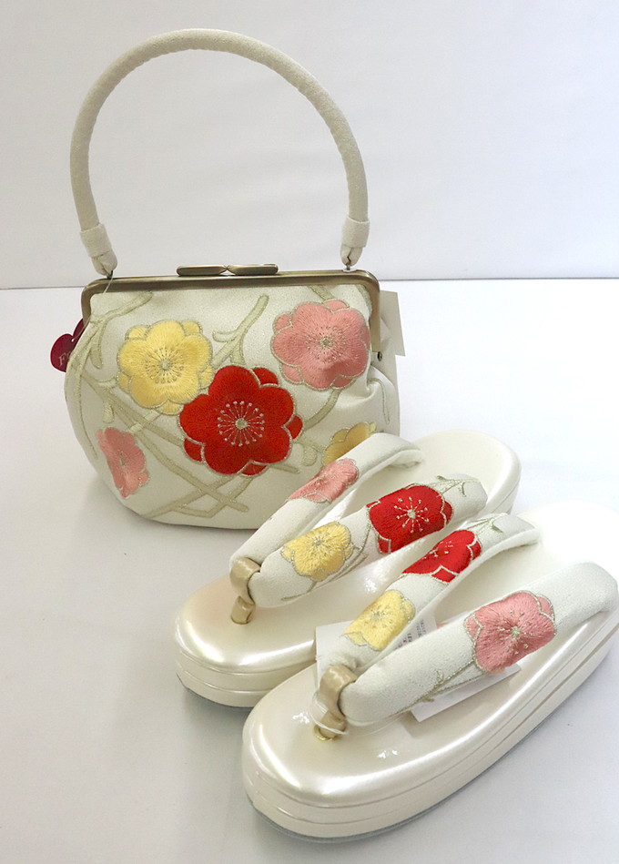 楽天市場】草履バッグセット 新品 成人式 振袖用 （10）小花×紫黒 LL