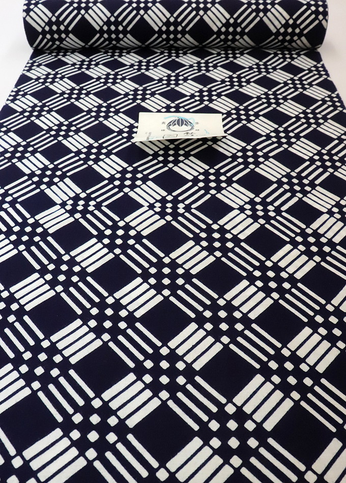 楽天市場】【四季の花木染】反物浴衣 ゆかた【キングサイズ】暗めの青