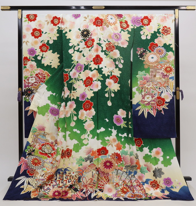 ★【下見ＯＫ】未仕立て　新品振袖【丹後ちりめん】◆仮絵羽◎濃緑×紺ぼかし　花爛漫【紋意匠】金彩