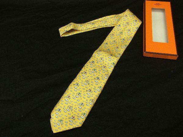 楽天市場】□極美品□ HERMES エルメス シルク100％ ドット柄