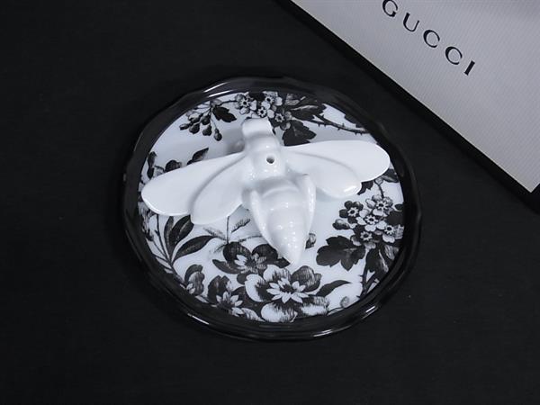 楽天市場】GUCCI グッチ 白 黒 ホワイト ブラック ビー ハー