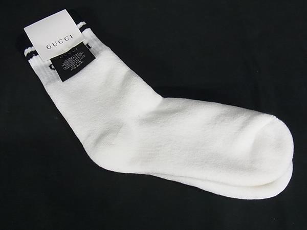 国内正規品GUCCIグッチGGモノグラムラメ極美品ニーハイソックス靴下Sベージュ GUCCI ソックス GGロゴ 総柄 グッチ 靴下 ベージュ 金銀ラメ
