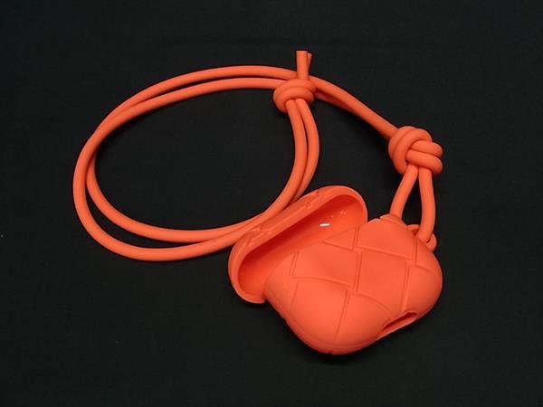 ■新品同様■ BOTTEGA VENETA ボッテガヴェネタ イントレチャート シリコン AirPods Proケース イヤホンケース オレンジ系 FG1728|pleasure-Store 店