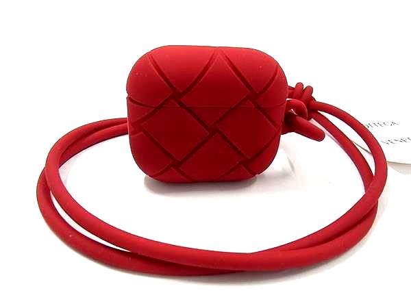 ■新品同様■ BOTTEGA VENETA ボッテガヴェネタ イントレチャート ラバー AirPods PRO ケース エアポッズケース レッド系 FG1732｜pleasure-Store　店