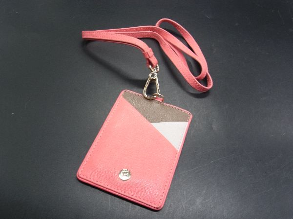 楽天市場】FURLA フルラ パスケース IDカードホルダー