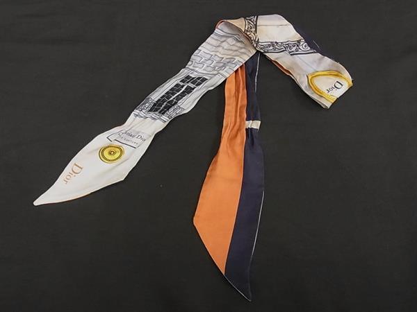 tutu Dior シルク　80cm スカーフ　グリーン tutu 様専用Dior シルク 80cm スカーフ グリーン - メルカリ