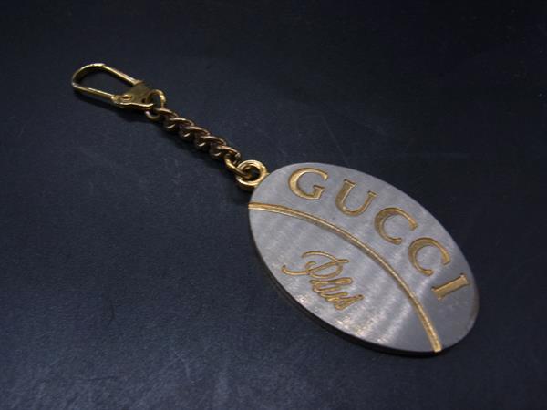 楽天市場】GUCCI グッチ GGプラス グッチョリ オリバー パグ ドッグ 犬