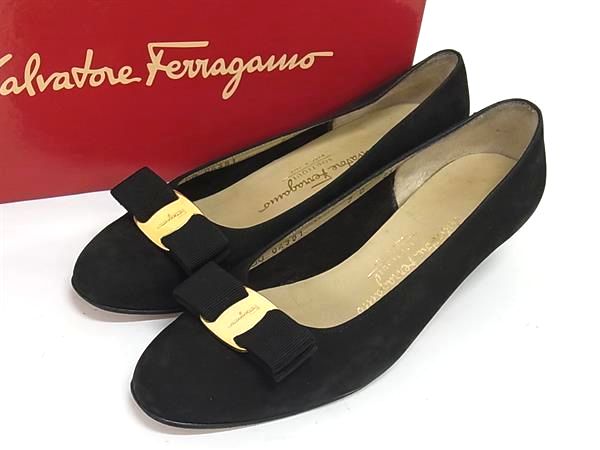 Salvatore Ferragamo フェラガモ ヴァラ レザーパンプス ヴァラ - ウィメンズ | Ferragamo