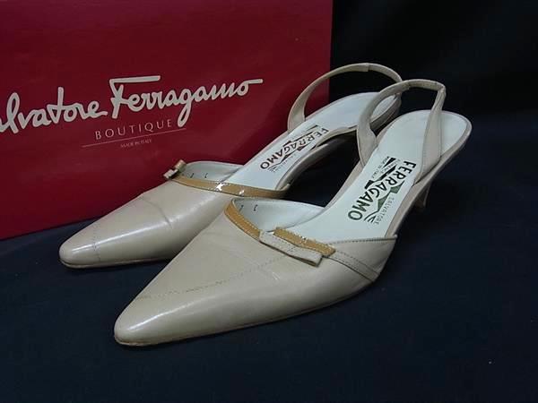 フェラガモ ベージュ ヒール パンプス fe-01b221-0740693_1.jpg