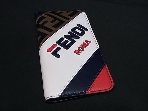 FENDIスマホケース 7ar856adl3-f1cgr1.jpg