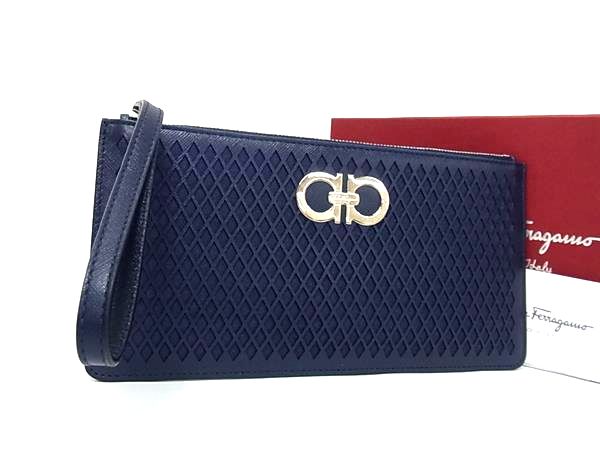 楽天市場】【新品同様】フェラガモ Salvatore Ferragamo ガンチーニ柄