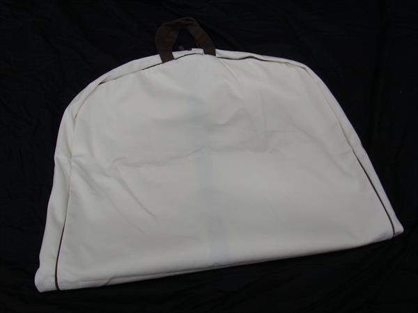 CHANEL ガーメントケース2枚+ハンガー6本+ショッパー10枚セット CHANEL ガーメントケース2枚+ハンガー6本+ショッパー10枚セット