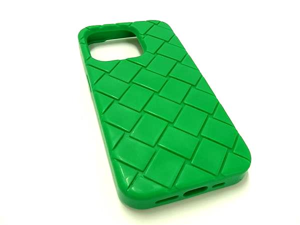 ■美品■ BOTTEGA VENETA ボッテガヴェネタ イントレチャート 思われ人 iPhone14Pro 相応う アイフォン スマホケース 緑であること系 BS4256