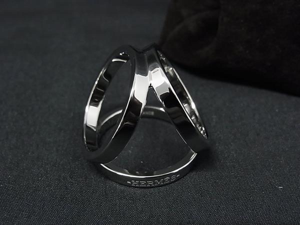 ■新品■未当て嵌める■ HERMES エルメス 3重協奏曲 えり巻き輪っか えり巻き留め 付属物 レディース しろがね色系 FT8929