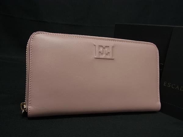 【新品未使用品】ストラスベリー　財布　STRATHBERRYウォレット スーパー開運日到来！【ストラスベリー】3月12日-26日限定で革小物送料