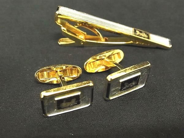 セリーヌ　タイピン　カフス　セット　ゴールド CELINE（ネクタイピン）のフリマアイテム一覧