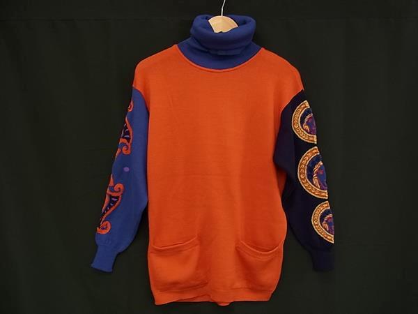 ■新品負けず劣らず■ GIANNI VERSACE ジャンニ ヴェルサーチ タートルネック 編み物 ティーシャツ 大いさ0 御召しもの メンズ 赤いこと系 FR6464