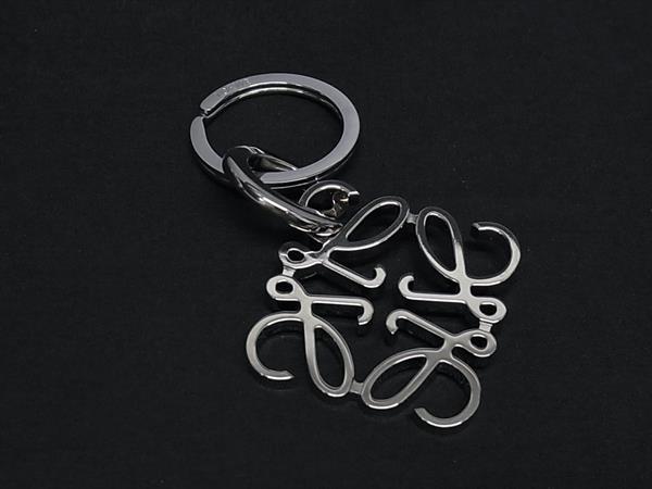 楽天市場】ロエベ キーホルダー キーリング チャーム シグネチャー