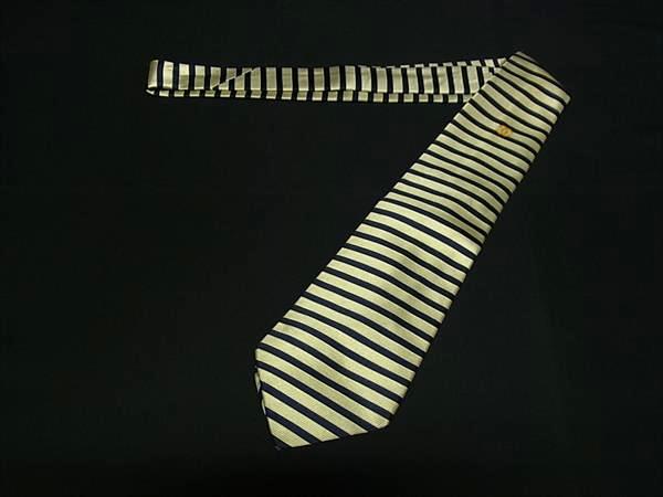 ✨未使用クラス✨シャネル　ソリッド　ワンポイント　ココマーク　ブラック　ネクタイ CHANEL - シャネル／CHANEL ネクタイ メンズ 男性 男性用シルク