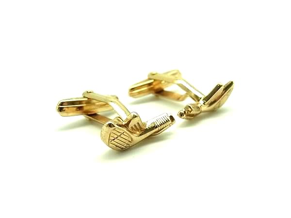 美品✨クリスチャンディオール✨カフスリンクス✨ボタン✨タイタックピン✨ロゴ✨金 美品✨クリスチャンディオール✨カフスリンクス✨ボタン✨タイタック