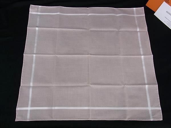 【未使用品】HERMES グランH シルク100% スカーフ ポケットチーフ 未使用品】HERMES グランH シルク100% スカーフ ポケットチーフ 楽天