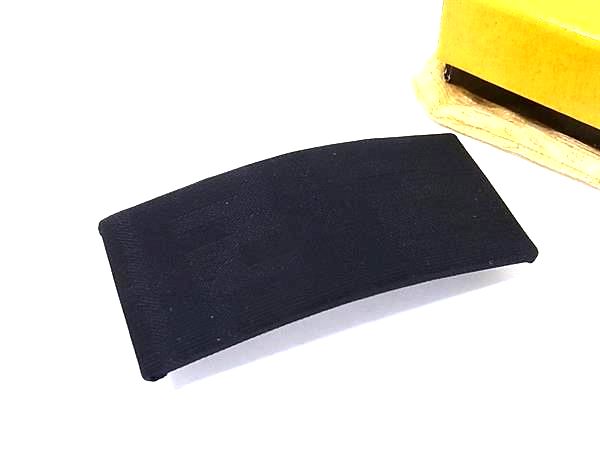 ■美品■ FENDI フェンディ ズッカ柄 帆布 バレッタ 髪の毛佩び物 髪留め レディース 黒いこと系 FV9645