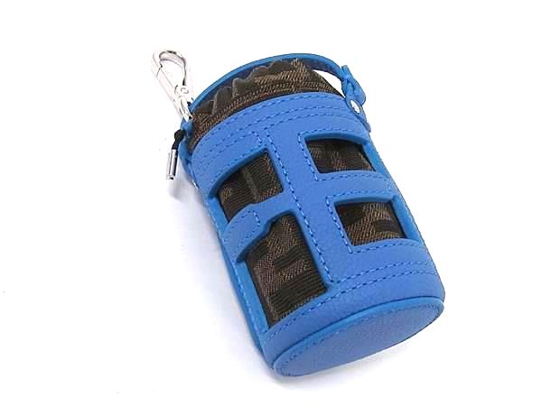■新品同様■ FENDI フェンディ ズッカ柄 ズッキーノ ナイロンキャンバス&times;レザー バケット バッグチャーム キーホルダー HA0050｜pleasure-Store　店