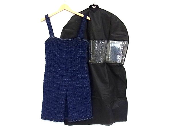 ■美品■ CHANEL シャネル P45558V33559 ココボタン 綿織物 ツィード ノースリーブ 衣裳 大きさ 38 御召しもの 米国海軍系 HA3142