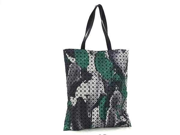 ■新品■未当て嵌める■ BAO BAO ISSEY MIYAKE バオバオイッセイミヤケ クリスピー PVC トートバッグ 黒いこと系×緑であること系 HA6545