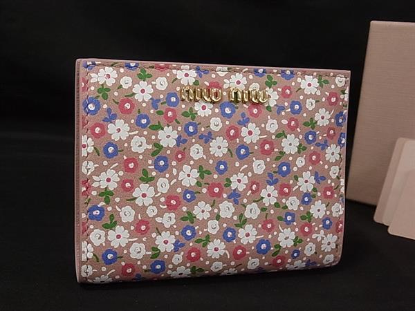 ■新品■未当てはめる■ miumiu ミュウミュウ なめし革 お花 二つ折り 紙入れ ウォレット 紙入れ 御釣り入れ さくら色系×マルチ色合い FQ7660