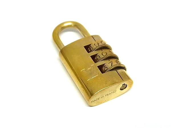 ■美品■ LOUIS VUITTON ルイヴィトン ダイヤルロック式 カデナ 南京錠 パドロック 鍵 チャーム ゴールド系 DB2615｜pleasure-Store　店
