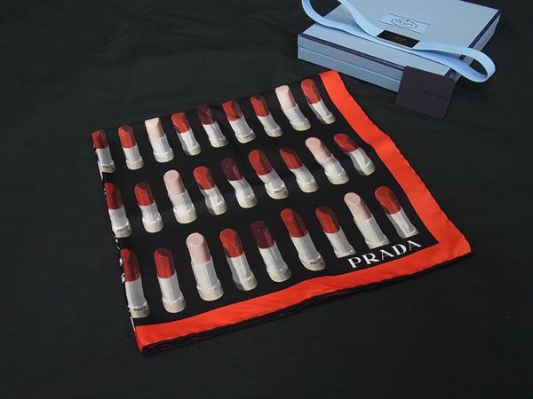 楽天市場】プラダ FANTASY・ファンタジー シルク スカーフ 女性と花