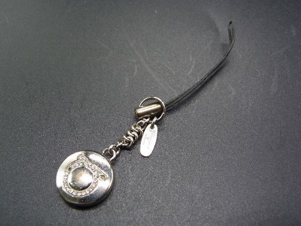 未使用 フェラガモ ガンチーニ ネックストラップ 正規箱付 ダークブラウン 楽天市場】【未使用品】Salvatore Ferragamo サルヴァトーレ