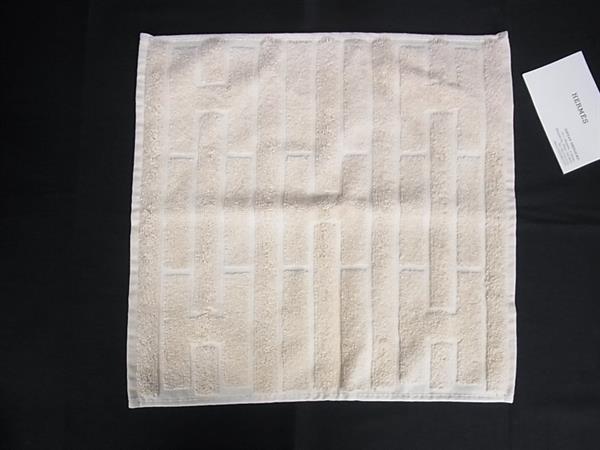 ■新品■未当て嵌める■ HERMES エルメス カレタオル 迷宮 綿織物100％ 御手々西洋手ぬぐい 人間の顔西洋手ぬぐい ともし火ベージュ系 FQ4851