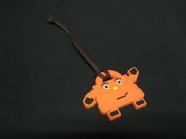 美品　HERMES エルメス　フルーツキーホルダー　フランボワーズ　チャーム 美品 HERMES エルメス フルーツキーホルダー フランボワーズ