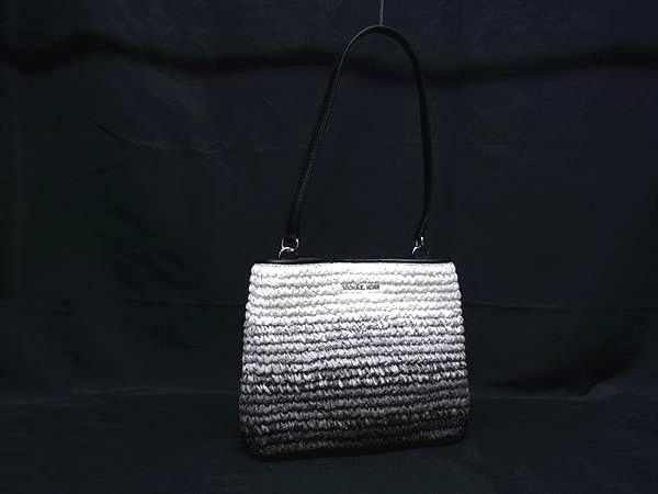 ■新品■未当て嵌める■ MICHAEL KORS マイケル教科課程 麦わら 一ショルダーバッグ 肩かけ レディース 薄墨色系×白いこと系 BM9721