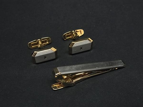 極美品　イブサンローラン　YSL  ネクタイピン•カフスセット　保存箱付き 極美品 イブサンローラン YSL ネクタイピン•カフスセット 保存箱付き